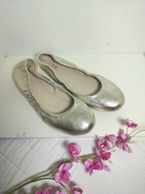 & Other Stories Metallic Gold Ballet Flats